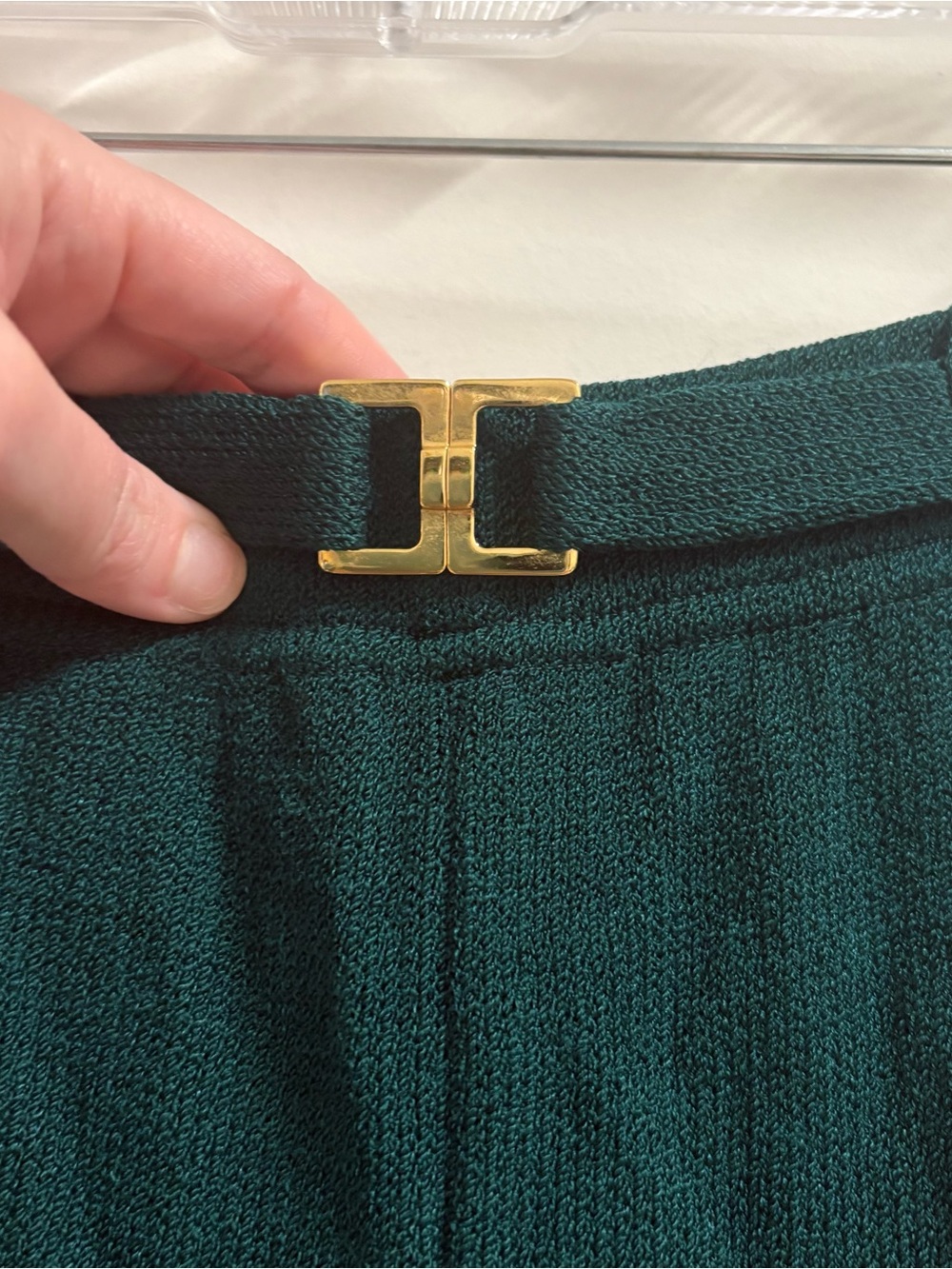 St John Collection High Rise Santana Knit Pants w/ Gold Accent Size 10 - Picture 3 of 5